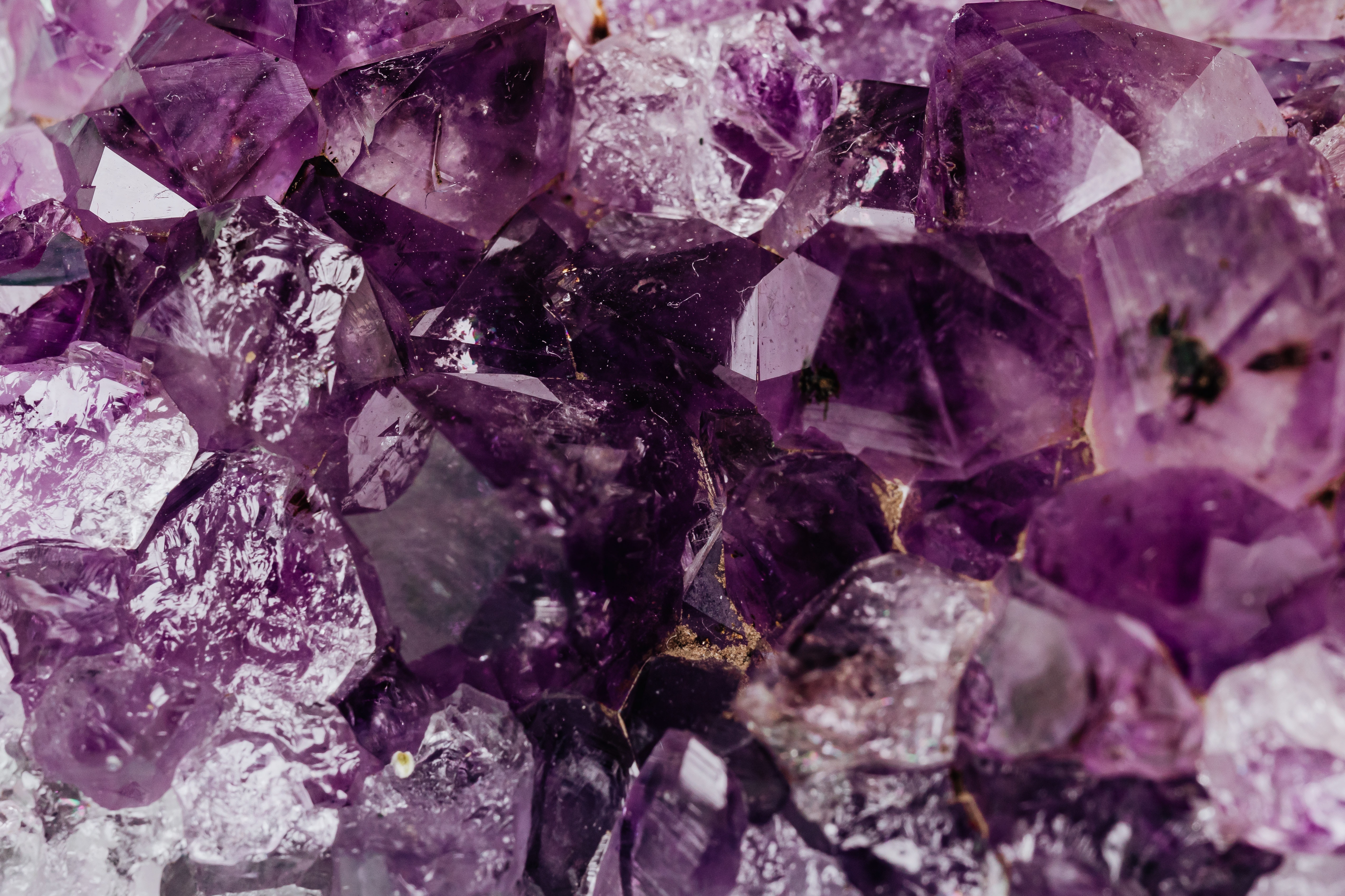 Bulletin: Luxury & APAC